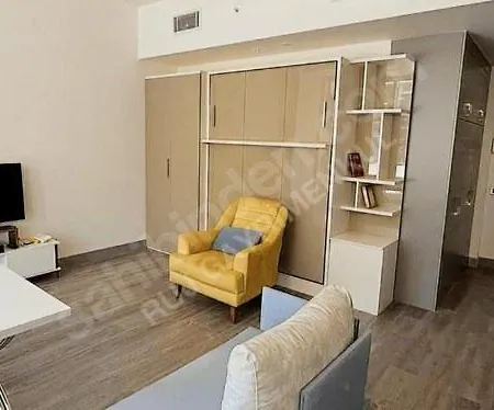 Wonderfully Located Seaside 3 Minutes To Metro *