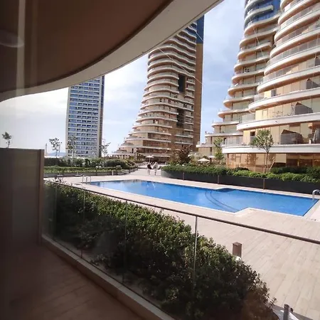Wonderfully Located Seaside 3 Minutes To Metro Istanbul