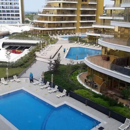 Apartment Wonderfully Located Seaside 3 Minutes To Metro Istanbul