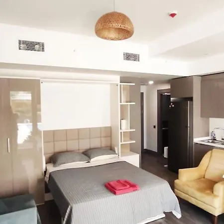 Wonderfully Located Seaside 3 Minutes To Metro Apartment Istanbul